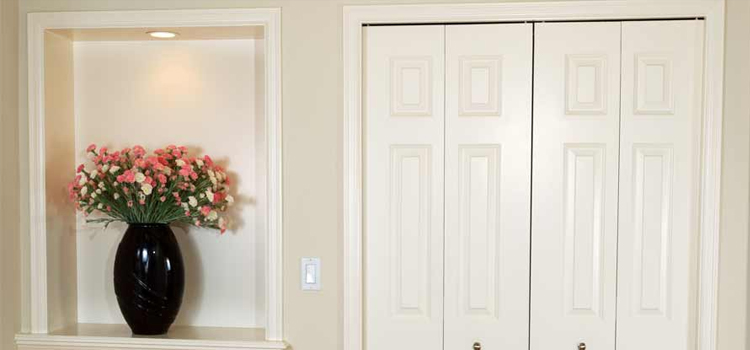 residential closet door repair in Richmond West
